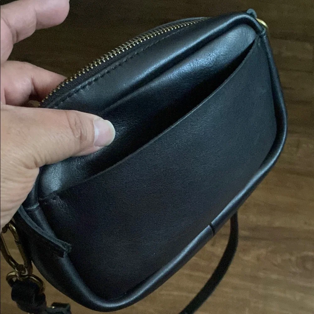 MADEWELL Classic Black Cow Smooth Soft Leather Crossbody Bag